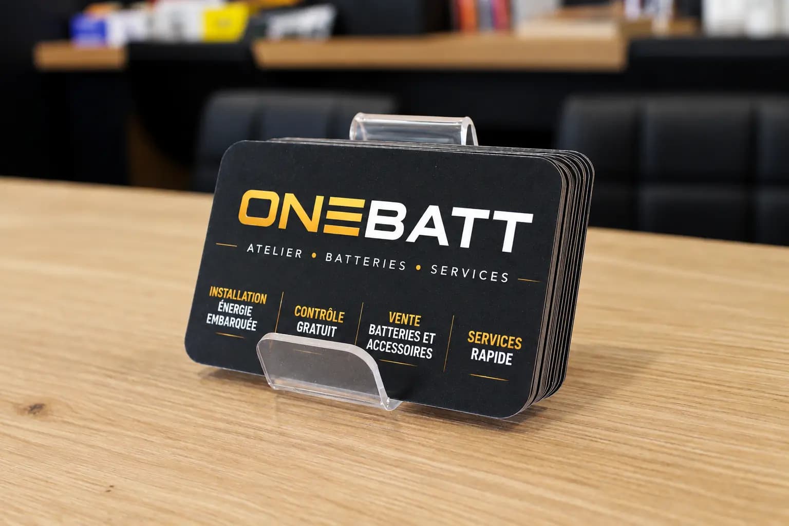 Présentoir de la marque ONE BATT dans le magasin